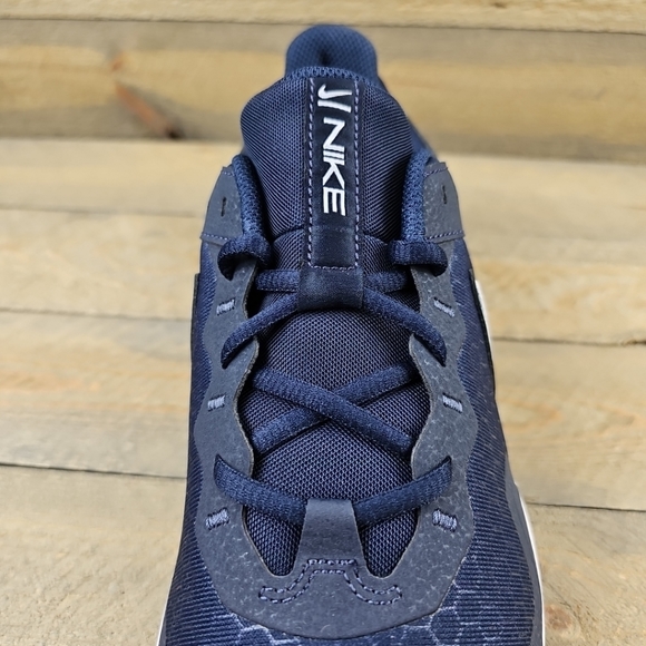Nike Legend Essential 2 Men's Training Workout Gym Shoes Navy White NEW - Picture 4 of 10